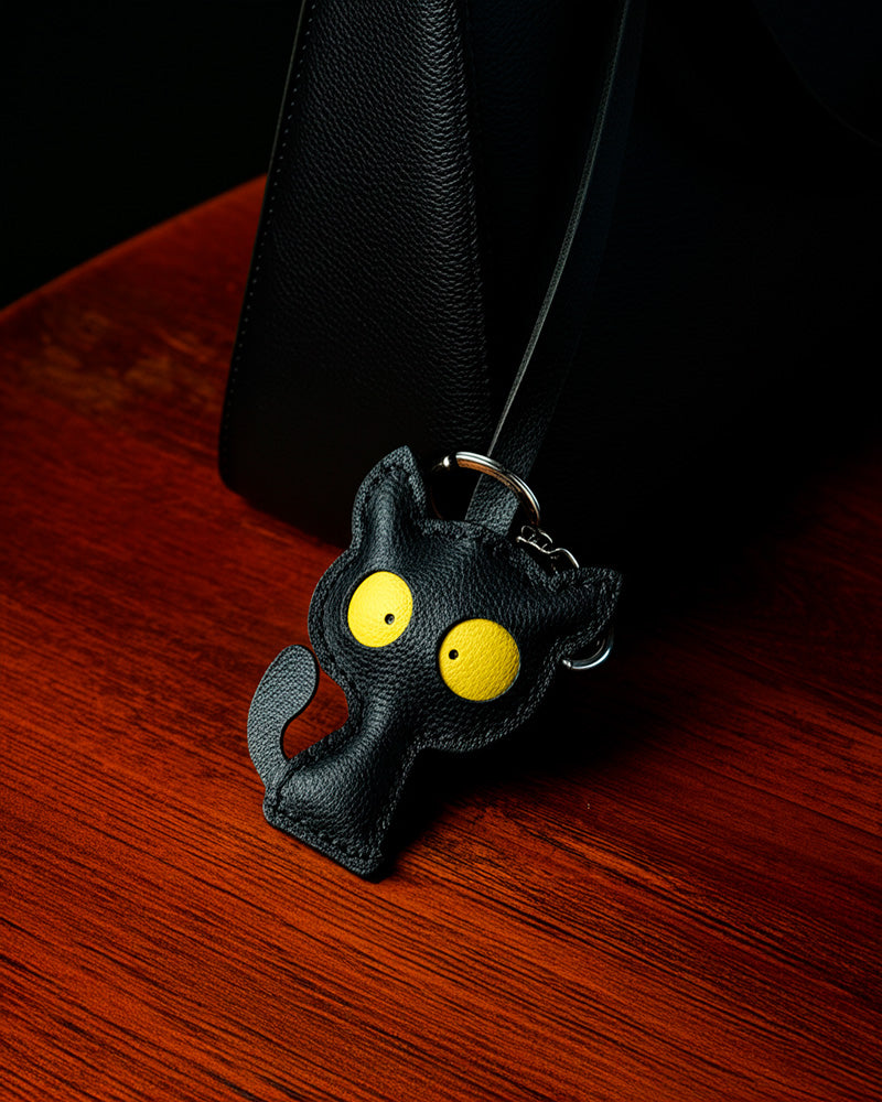 Bag Charm Gato Curioso