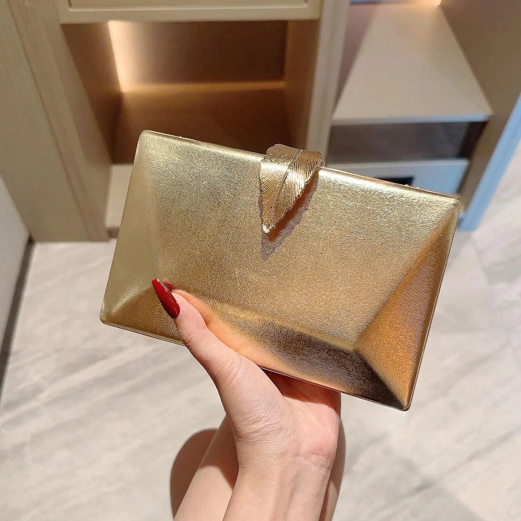 Bolsa Golden Flower Classic Mão-Ombro