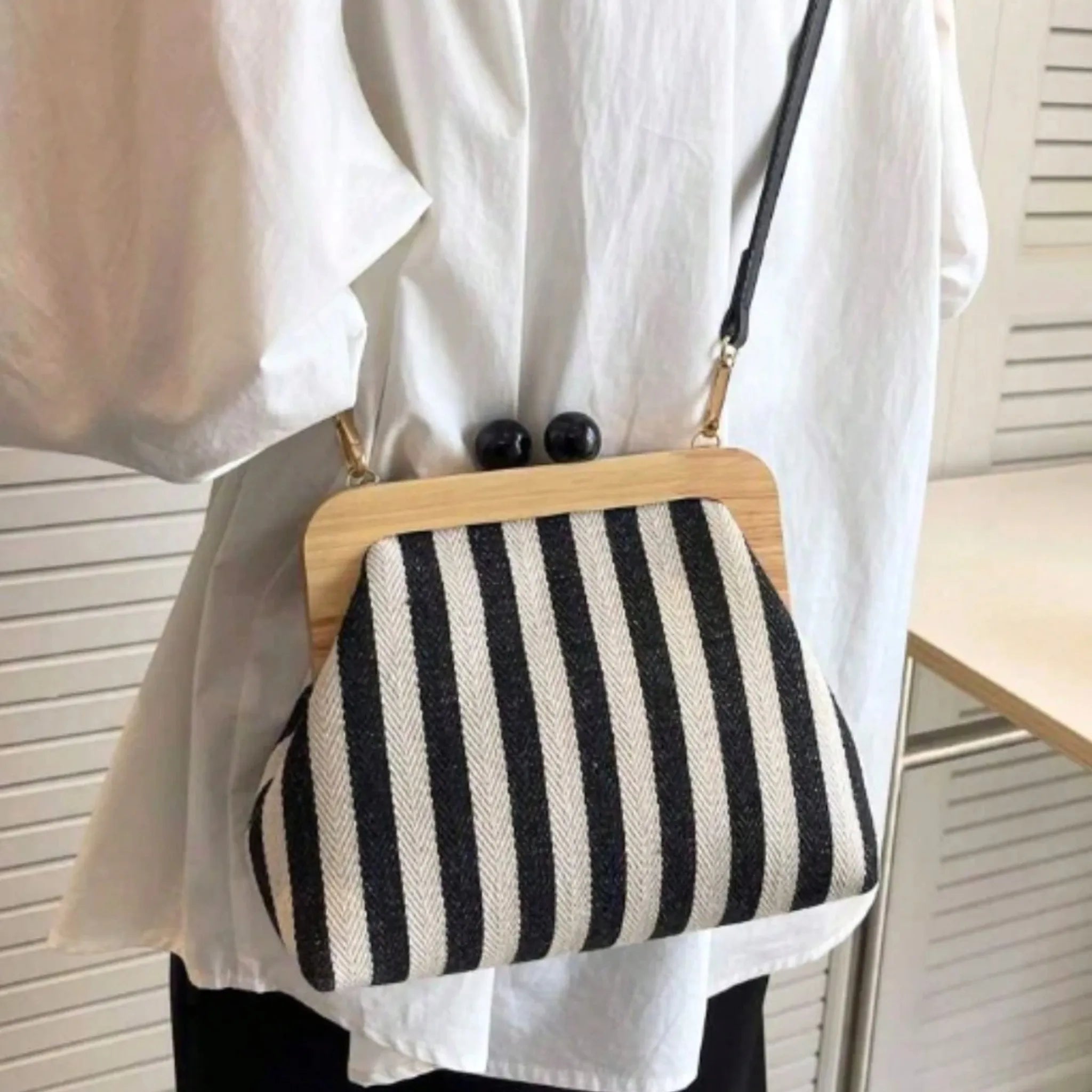 Bolsa Mazda Classic Transversal