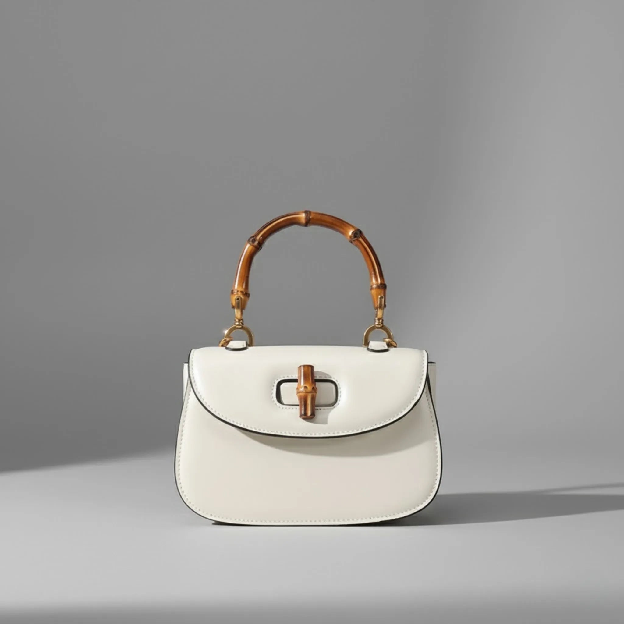 Bolsa Ébon Classic Transversal Couro Legítimo