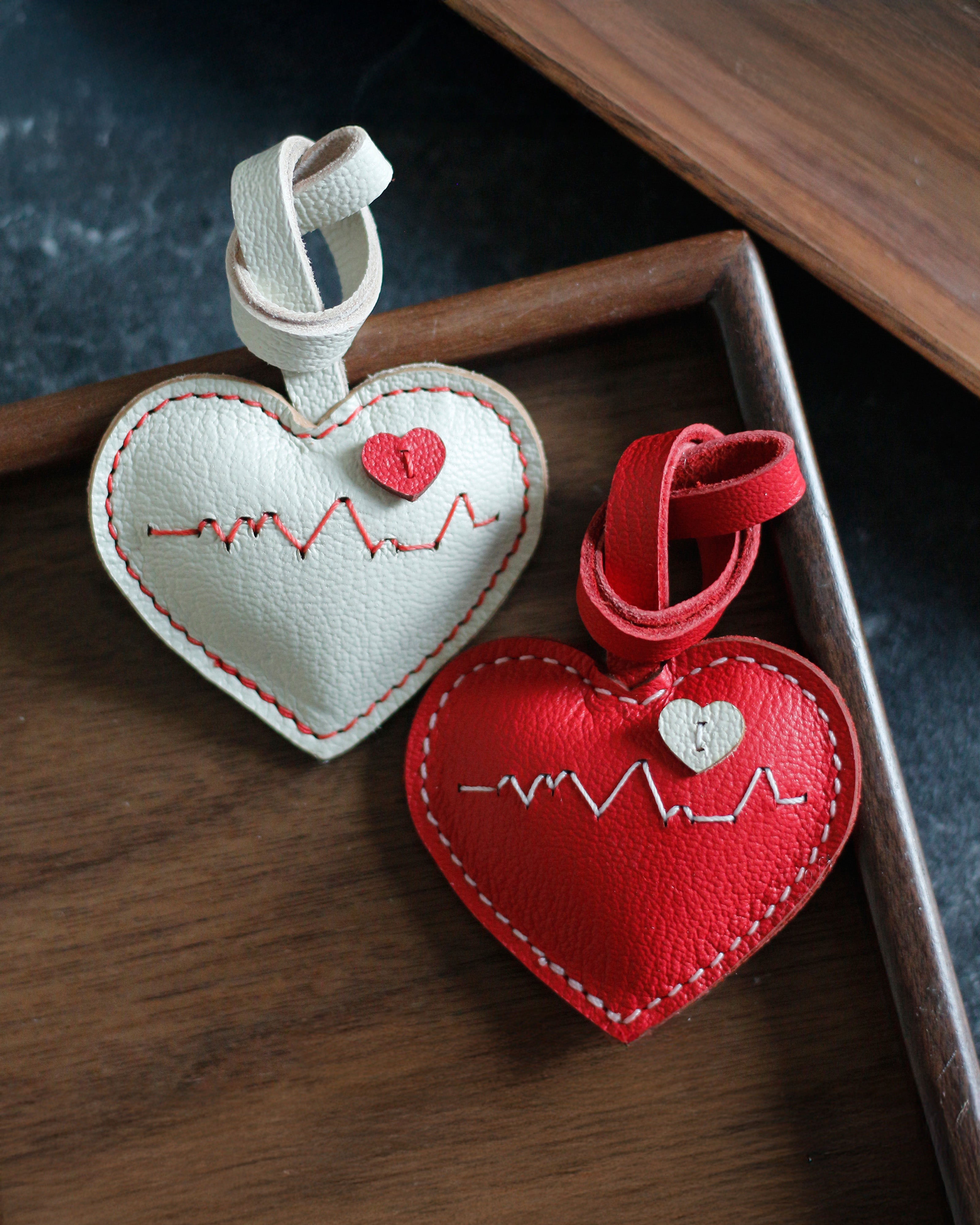 Bag Charm Coração Pulse