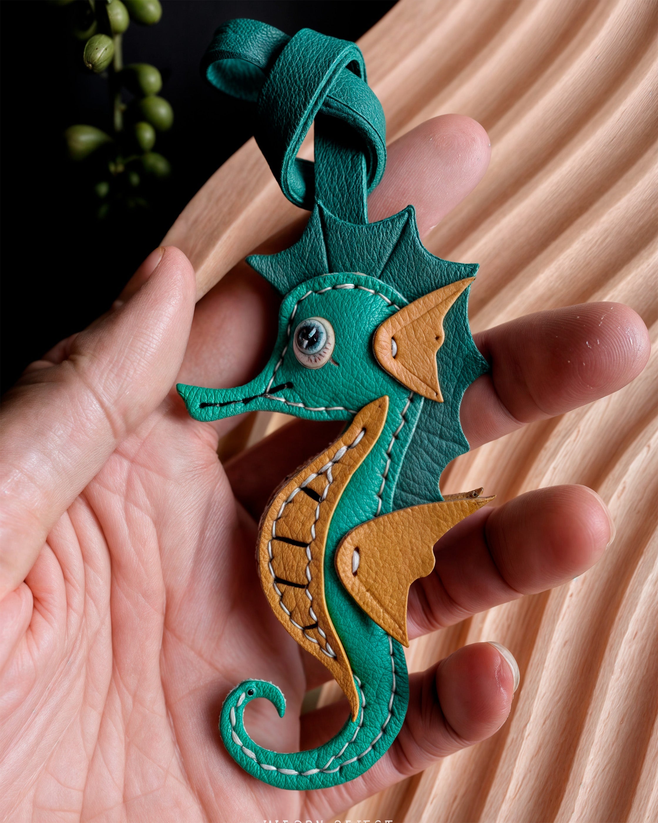 Bag Charm Cavalo Marinho