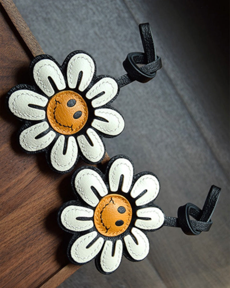 Bag Charm Flor Sorrindo