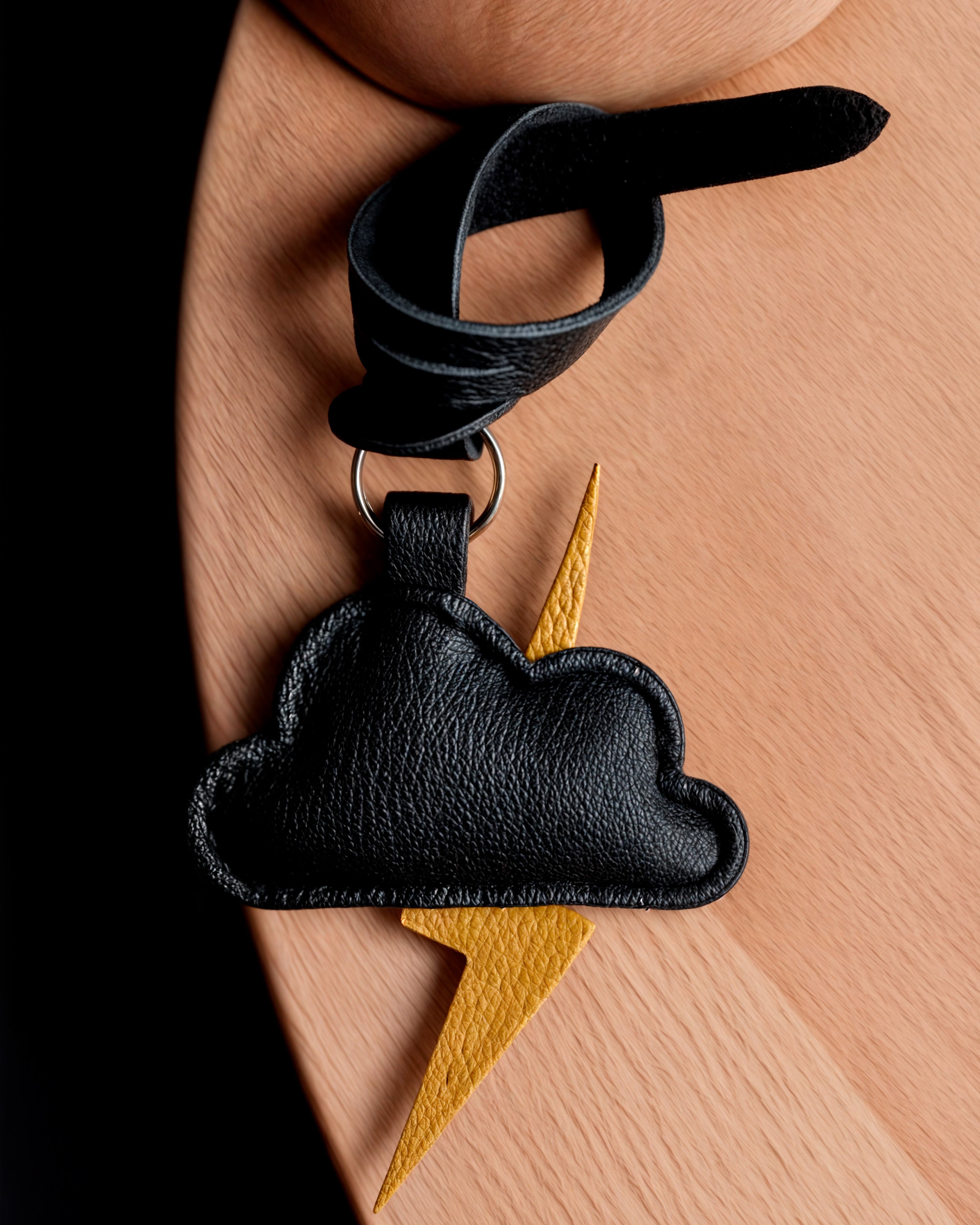 Bag Charm Tempestade