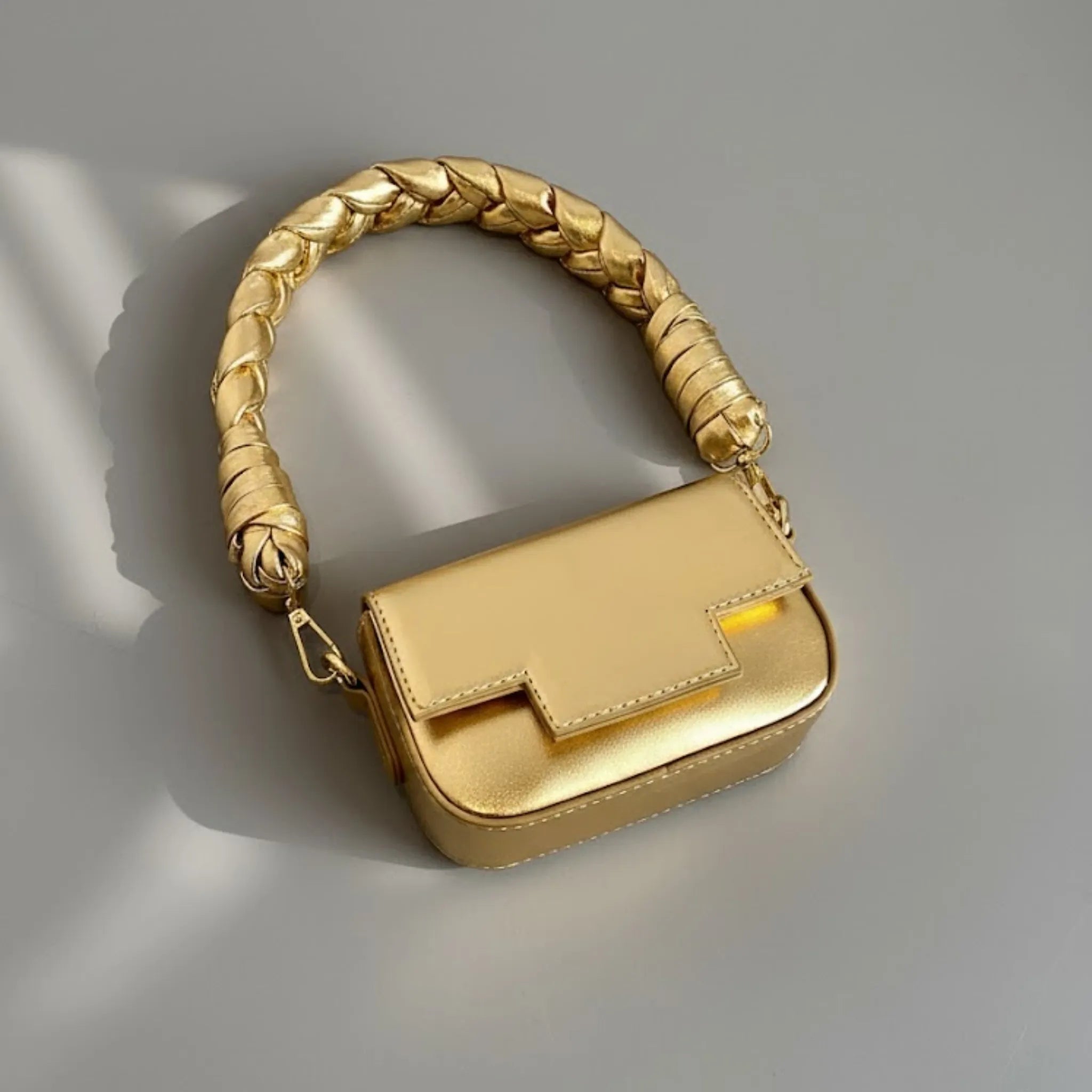 Bolsa Golden Classic Party