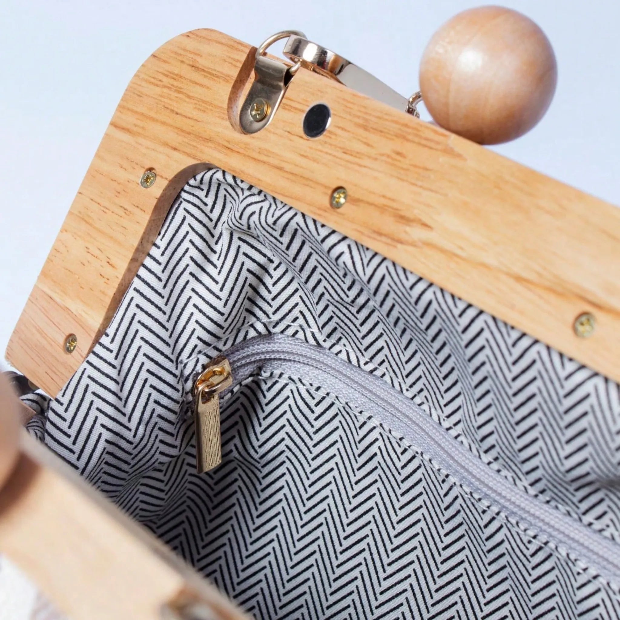 Bolsa Mazda Classic Transversal