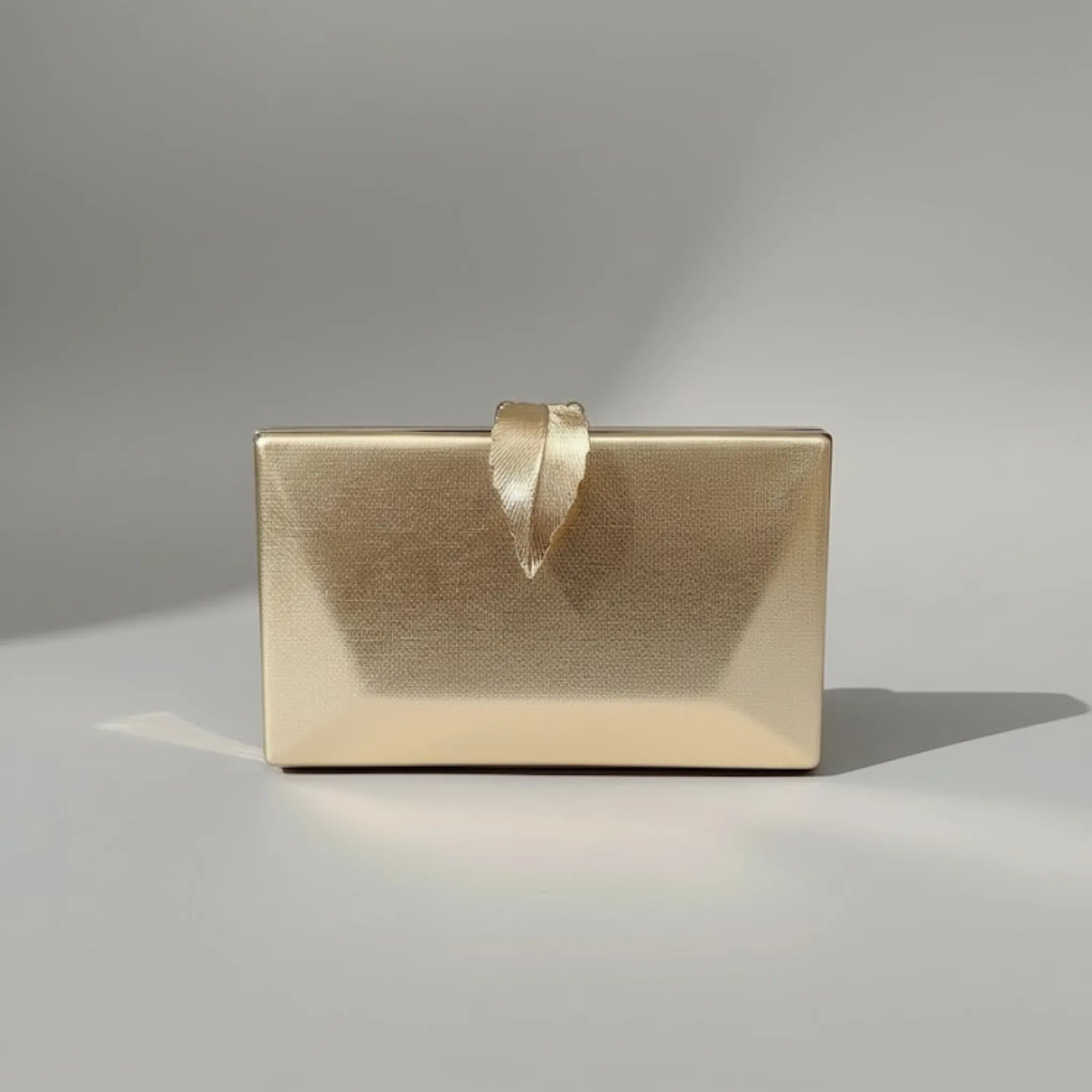 Bolsa Golden Flower Classic Mão-Ombro