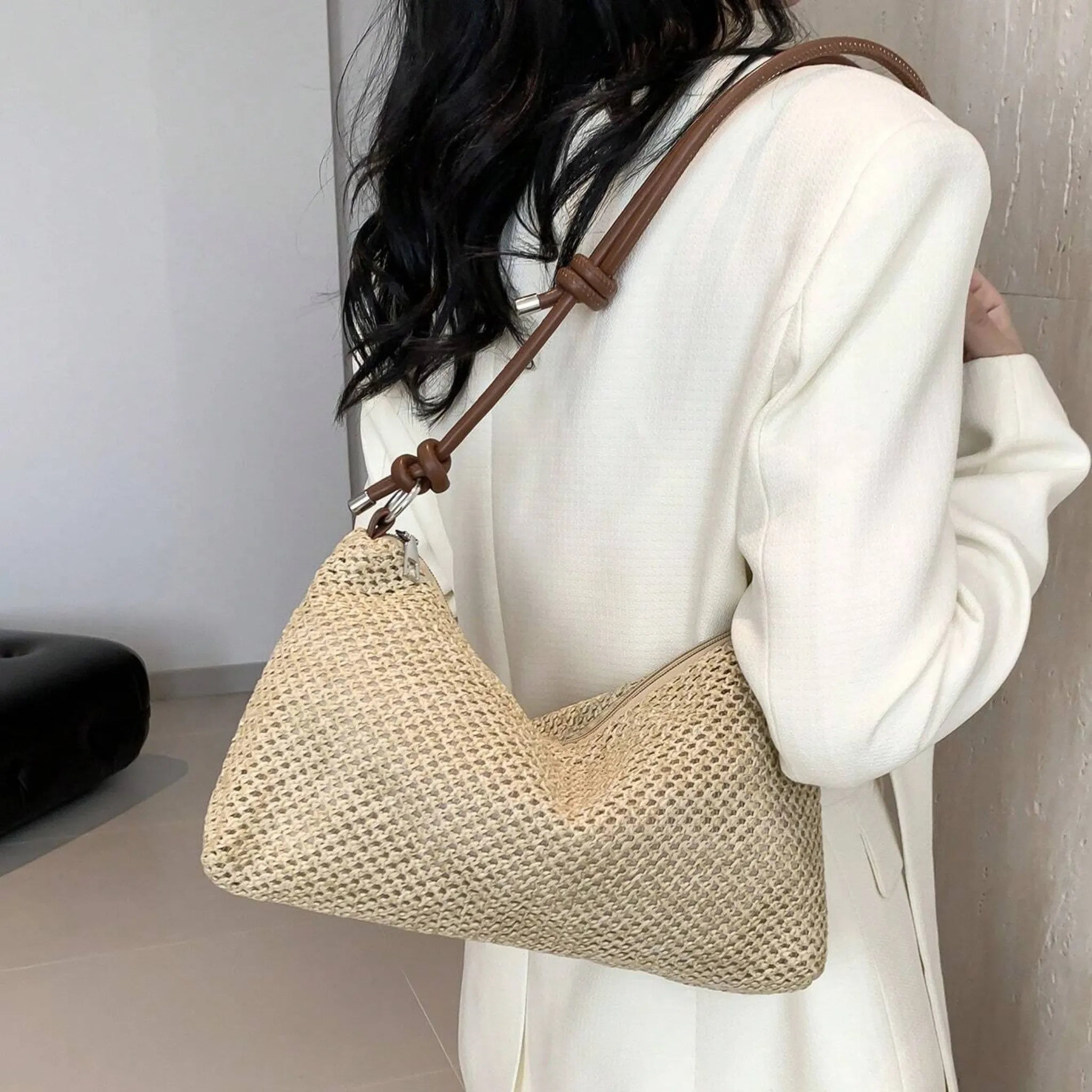 Bolsa Versiani Classic Transversal