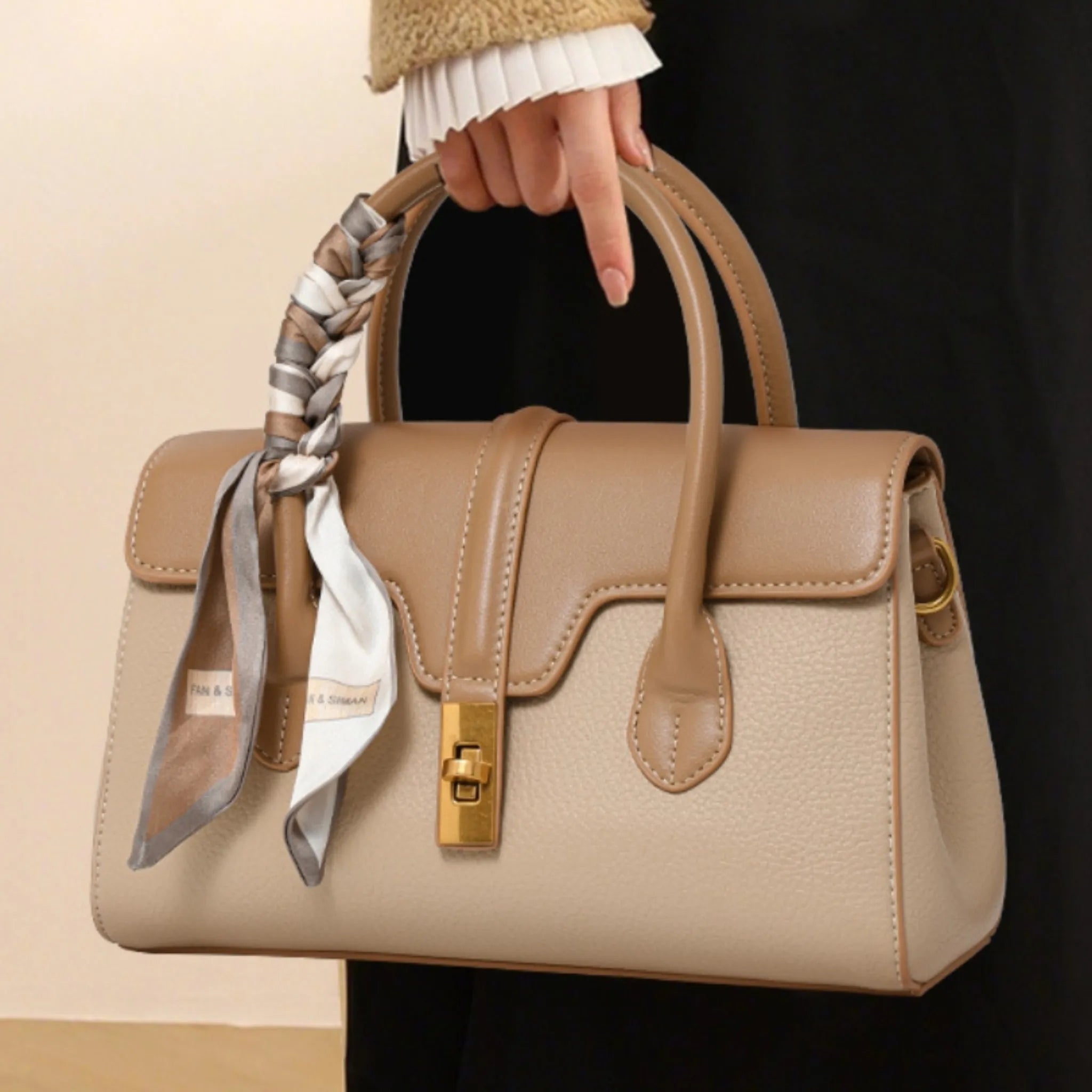 Bolsa Vilella Classic Couro Legítimo